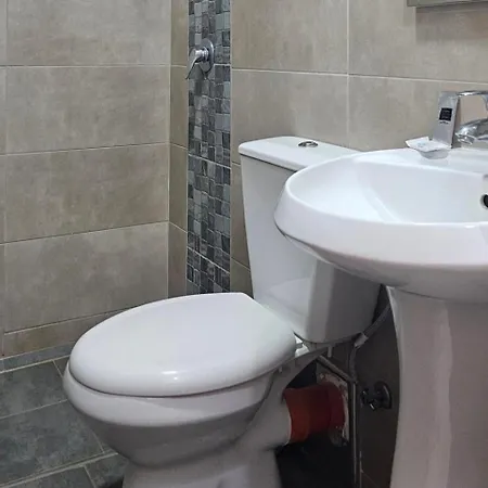 1bed Beachfront With Seaview Balcony - 5mintobeach *